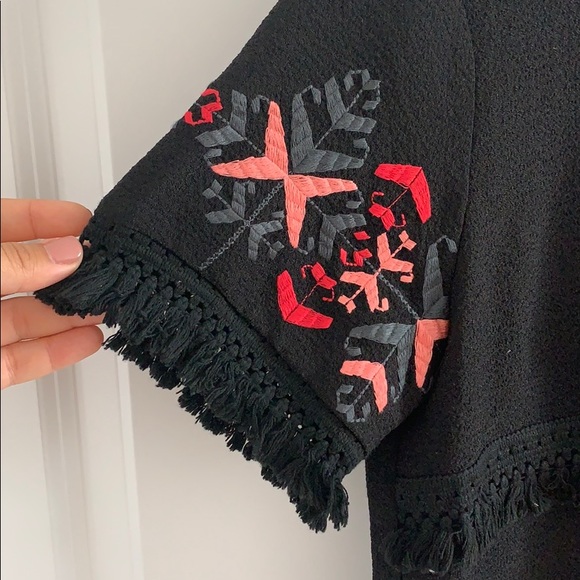 Mini dress with tribal embroidery and fringe - Picture 2 of 6